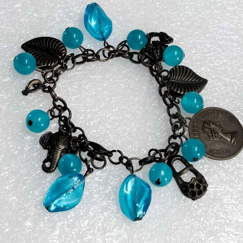 BRACELET Vintage Murano 12  blue lampwork glass beads handcrafted +6 Charms chain Oxidised style