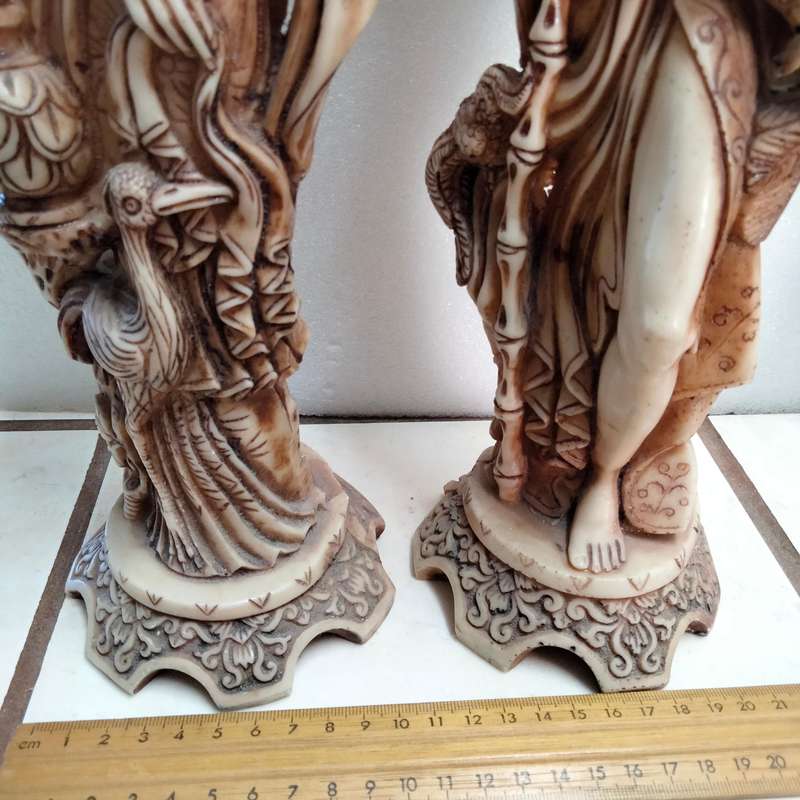 2 SET Man+Lady ORIENTAL figurines-Intricately carved details  COMPOSITE materials -All fo1 BID-chips