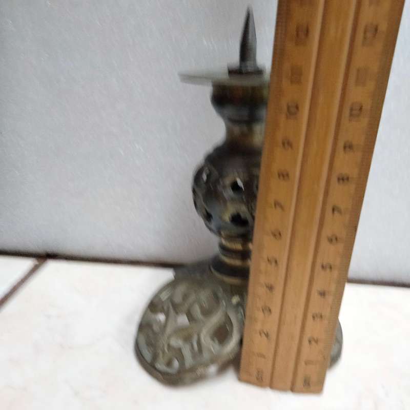 2 ELWECO Ornate  style Intricate Scroll Embossed filigree design BRASS CANDLE Sticks