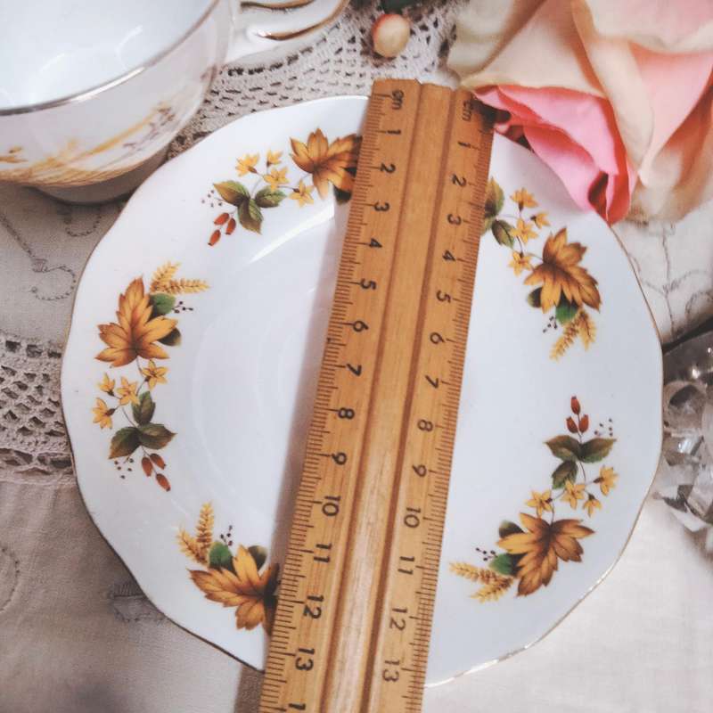Queen Anne bone china Duo+Colclough 3 side/cake plate+1 saucerLOOK AT MY BUY NOW LISTINGS NO WAITING