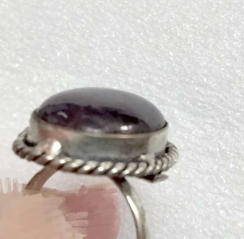 Dress RING Vintage Amethyst cabochon Silver tone composite
