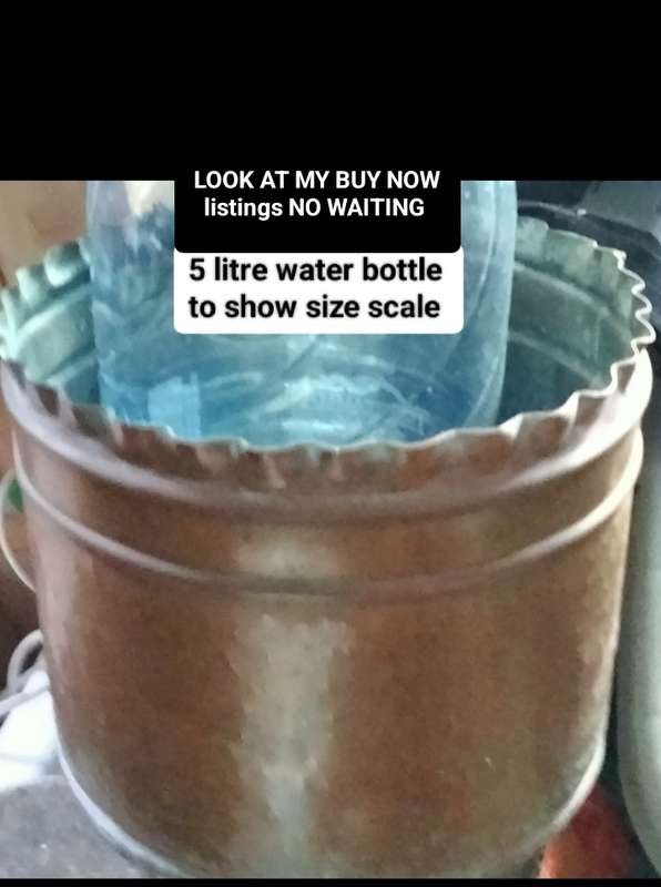 1 Vintage Copper hand beaten large Planter Top edge crimp design showing ware