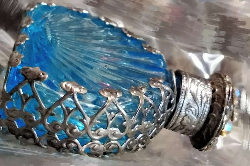 Bohemian Perfume Bottle Rhinestone Crystal Mesh Hand Crafted Czechoslovakia