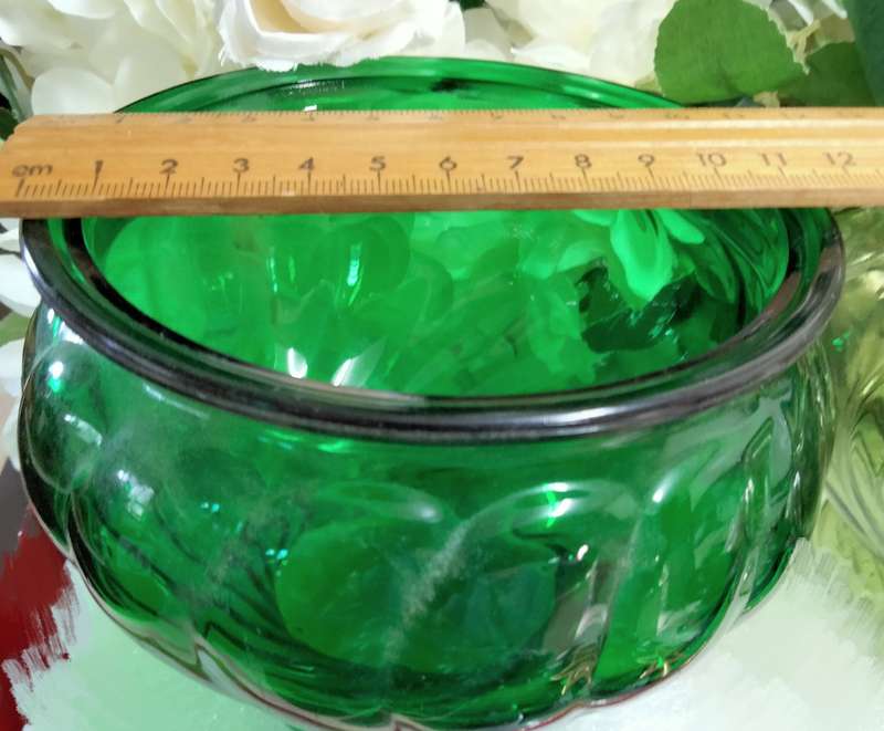 2 1960 NAPCO Glass Clevland O USA Vases  Swirl pattern LOOK At My BUY NOW Listings NO WAITING