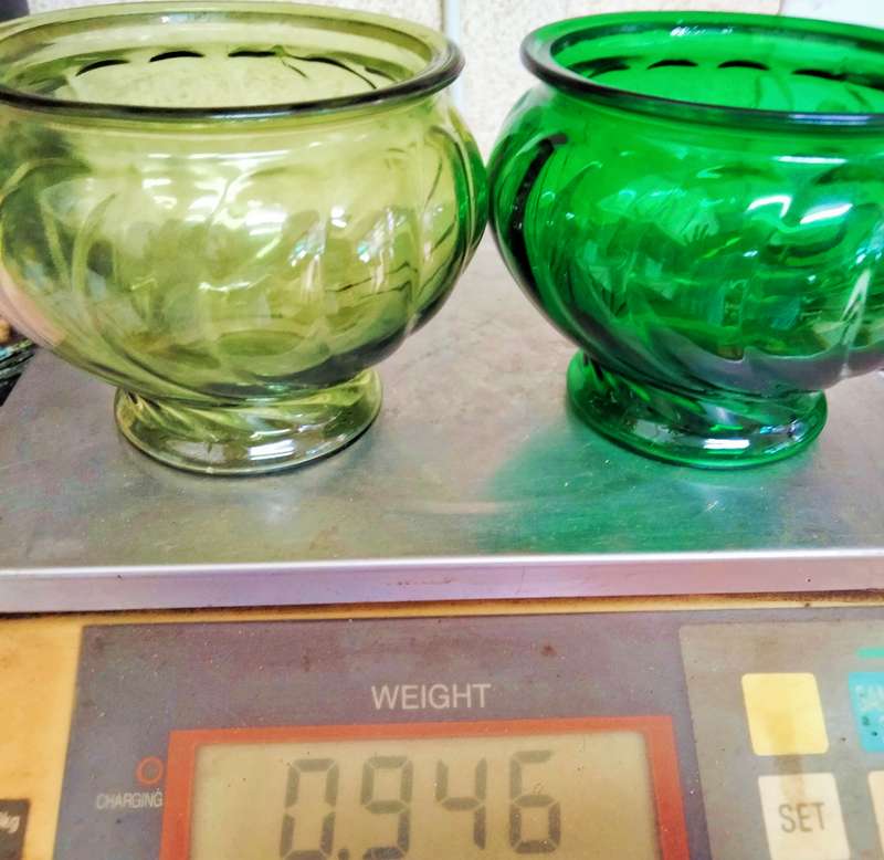 2 1960 NAPCO Glass Clevland O USA Vases  Swirl pattern LOOK At My BUY NOW Listings NO WAITING