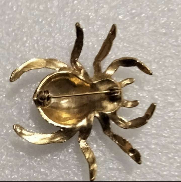 Brooch -Spider cut faceted Glass head body crystals gold tone LOOK At My BUY NOW Listings NO WAITING