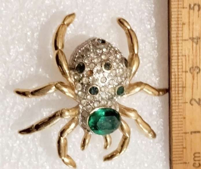Brooch -Spider cut faceted Glass head body crystals gold tone LOOK At My BUY NOW Listings NO WAITING