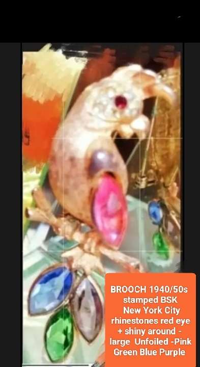 RARE BSK Parrot Crystal eyes -unfoiled 1940/1950 BROOCH Quality costume Jewellery New York City