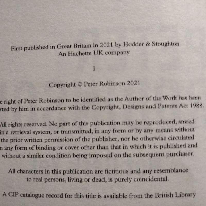 Peter Robinson NOT DARK YET 2021 Publidhed Soft cover pre owned