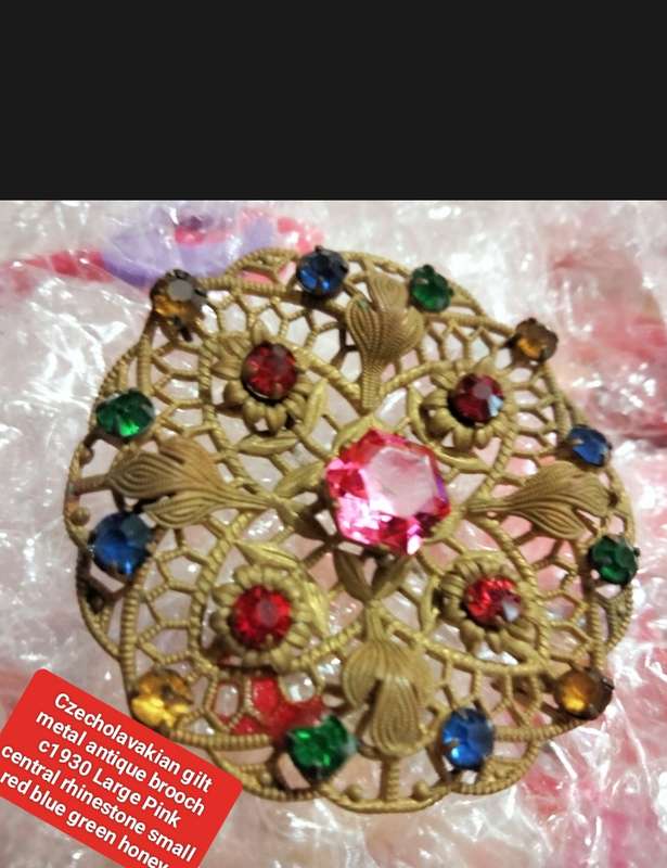 Brooch - Czechoslavakian Filigree gilt metal Rhinestones Pink central smaller green blue red amber