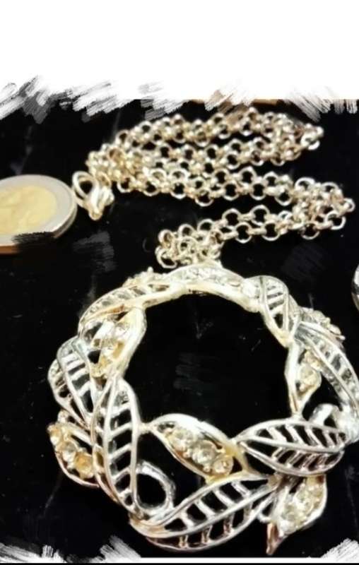 Necklace WREATH Celtic knot  Circle  leaves cut out+Rhinestones ADDED  modern belcher chain