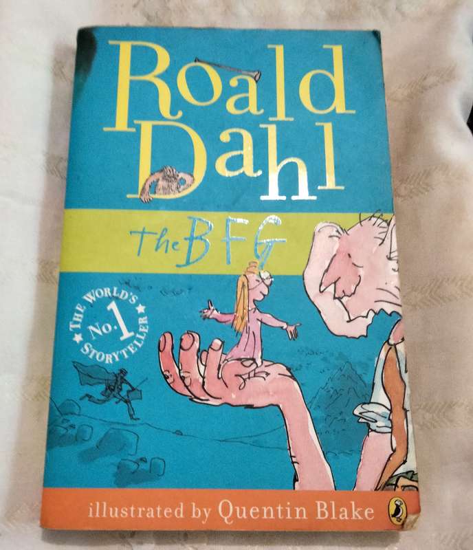 ROALD Dahl PB 1982 soft cover Pre-owned