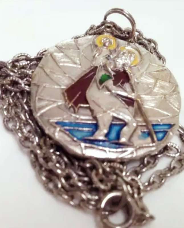 Medallion double sided Madonna+Saint Christopher Embossed + chain LOOK At My BUY NOW - NO WAITING