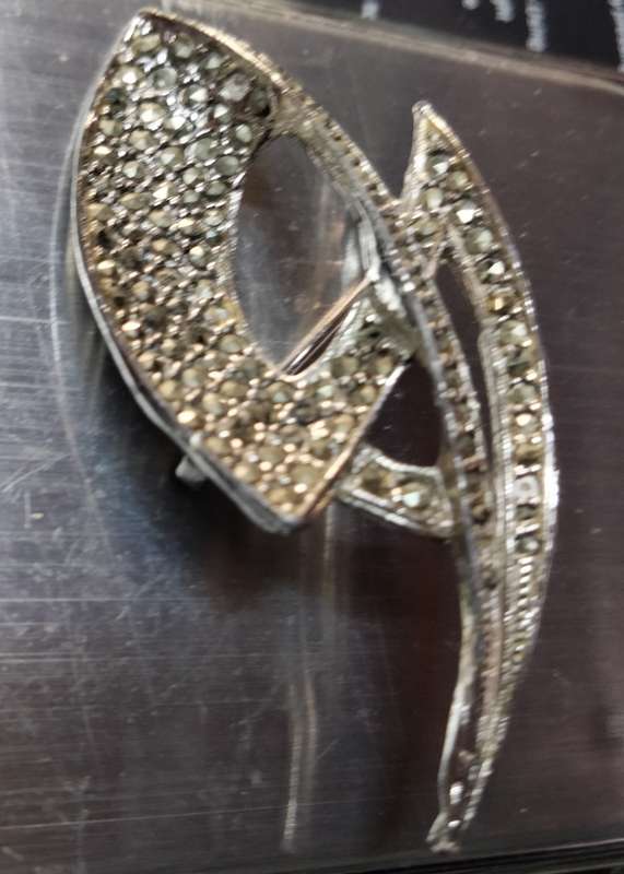 MARCASITE Brooch -1 Art Deco silver tone LOOK AT MY BUY NOW LISTINGS NO WAITING