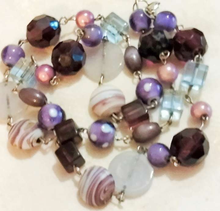 NECKLACE 3 Munano -1 WEDDING Cake -1 lampwork glass-1 Art glass All 1 Bid