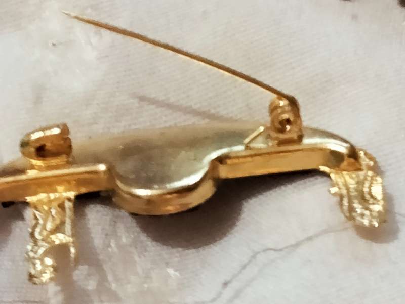 BROOCH Vintage ITALIAN Micromosaic brooch Venice Gold tone metal LOOK At My BUY NOW NO WAITING