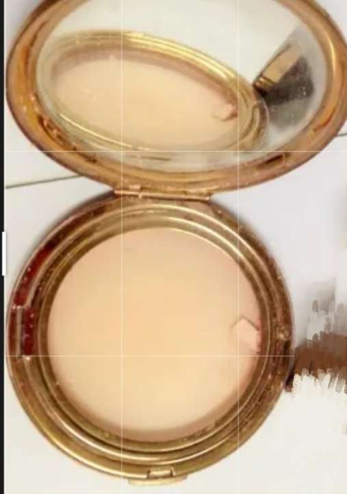 STRATTON FLAME LILLY Powder COMPACT mirror and catch working LOOK AT MY BUY NOW LISTINGS NO WAITING