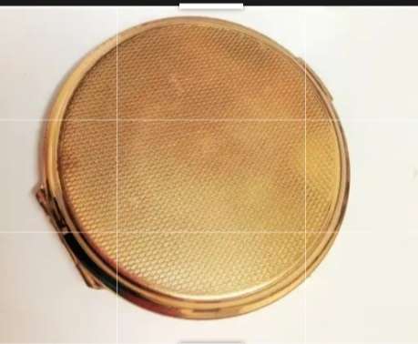 STRATTON FLAME LILLY Powder COMPACT mirror and catch working LOOK AT MY BUY NOW LISTINGS NO WAITING