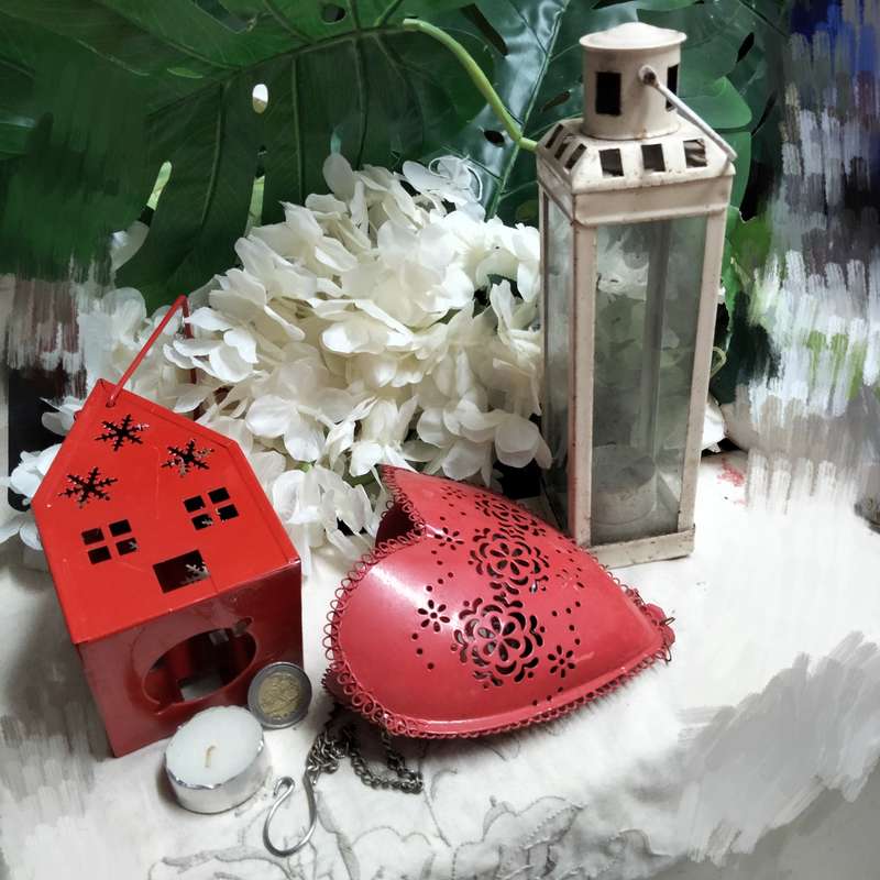 3 Candles Holders +2 red  cutout metal design  LOOK At My BUY NOW LISTINGS NO WAITING