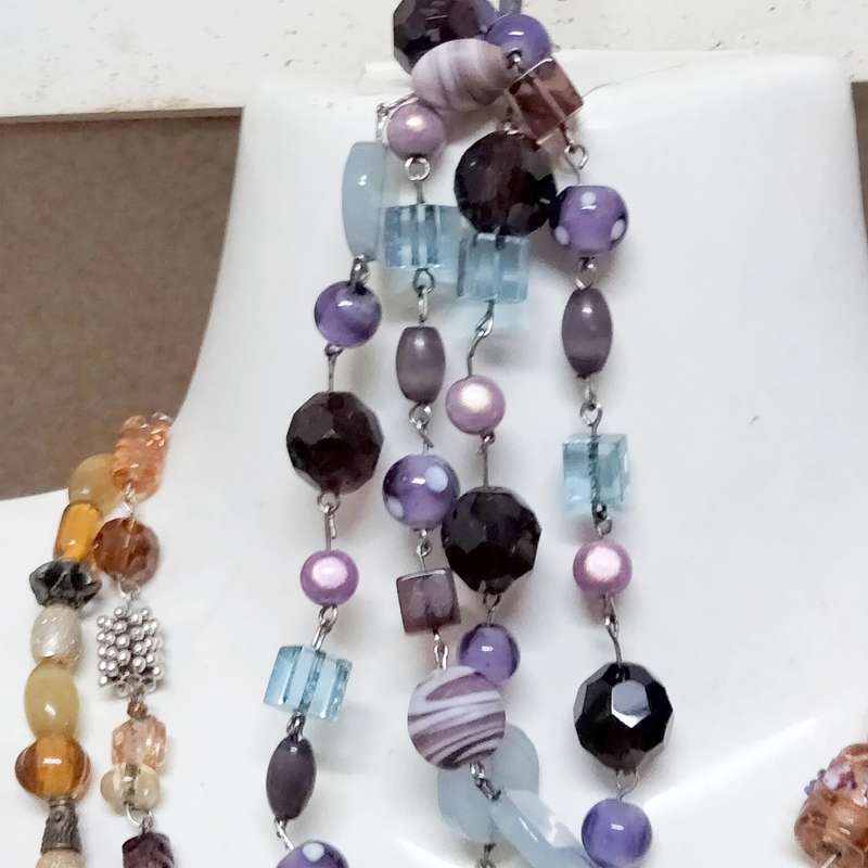 NECKLACE 3 Munano -1 WEDDING Cake -1 lampwork glass-1 Art glass All 1 Bid