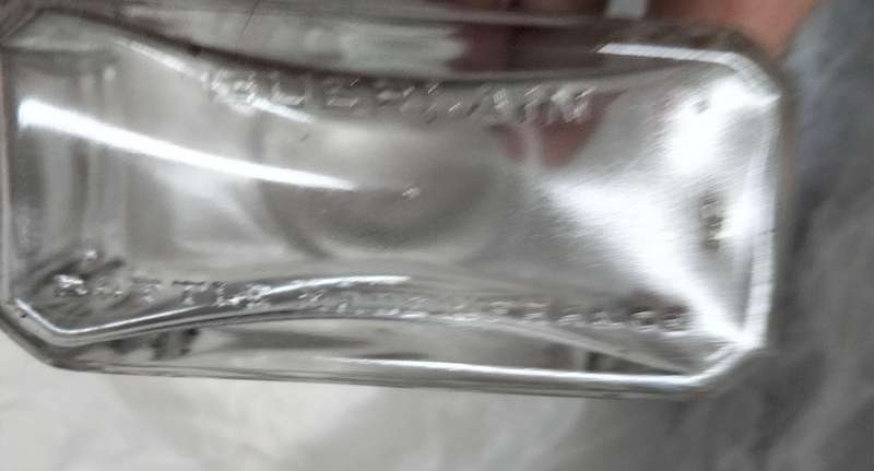 French Baccarat Style Crystal flacon GUERLAIN +Couer heart stopperLOOK atMy BUY NOW-NO WAITING