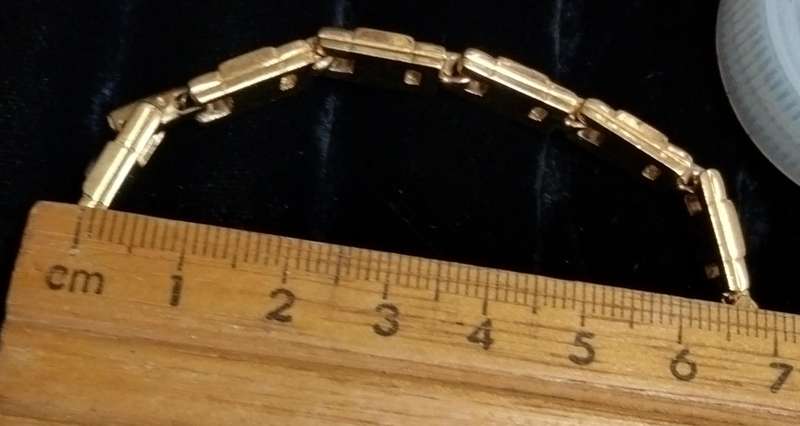 VTG Cameo Pendant Chain+Tennis Bracelet Rhinestones sq.cut Gold ToneLOOK AT my BUY Now  NO WAITING
