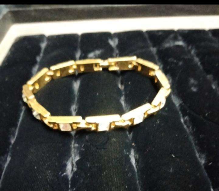 Tennis Bracelet Rhinestones sq.cut links Gold Tone LOOK AT my BUY NOW LISTINGS NO WAITING
