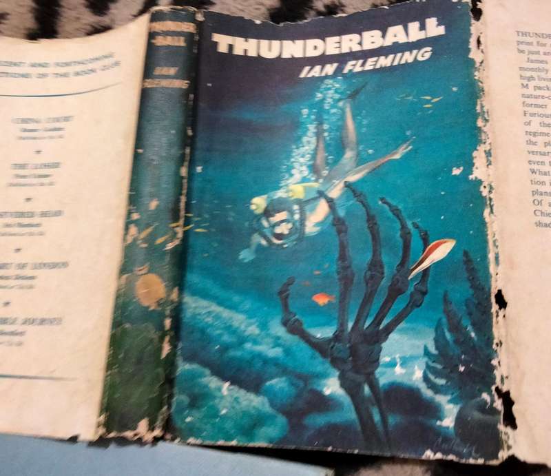 Thunderball Ian Fleming FPB 1961 This edition issued byThe Book club pre-owned hardcover -distressed