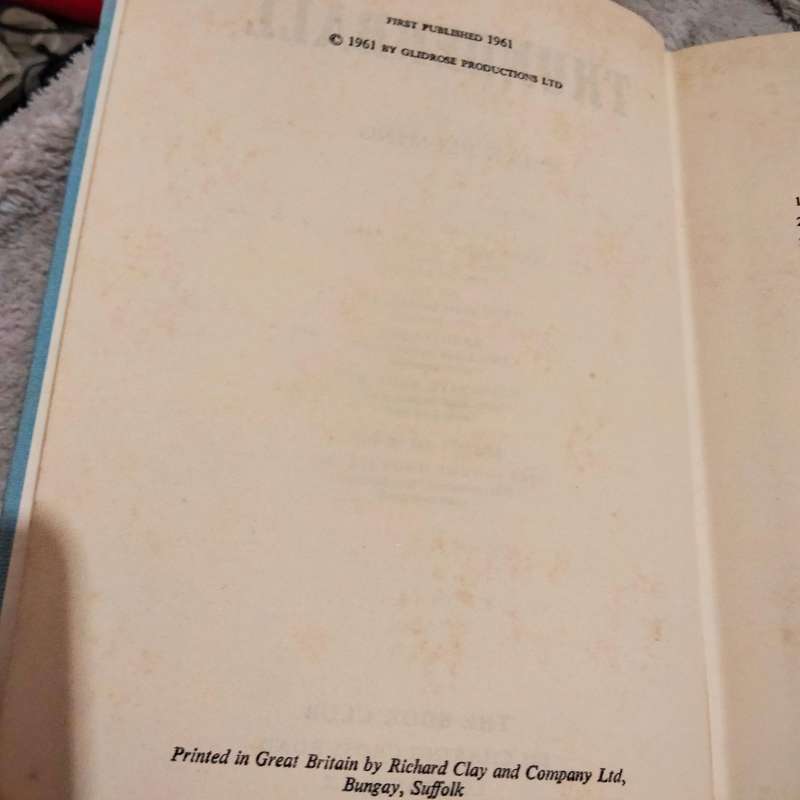 Thunderball Ian Fleming FPB 1961 This edition issued byThe Book club pre-owned hardcover -distressed