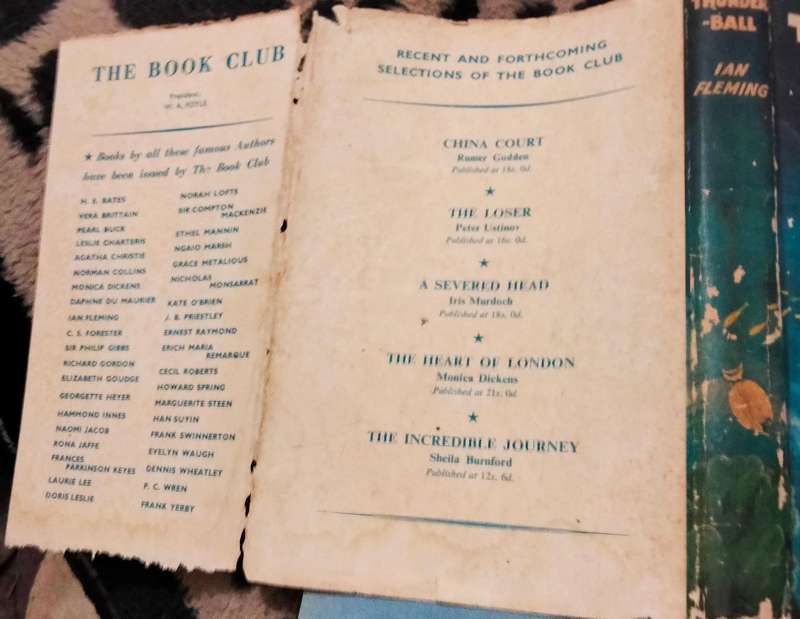 Thunderball Ian Fleming FPB 1961 This edition issued byThe Book club pre-owned hardcover -distressed