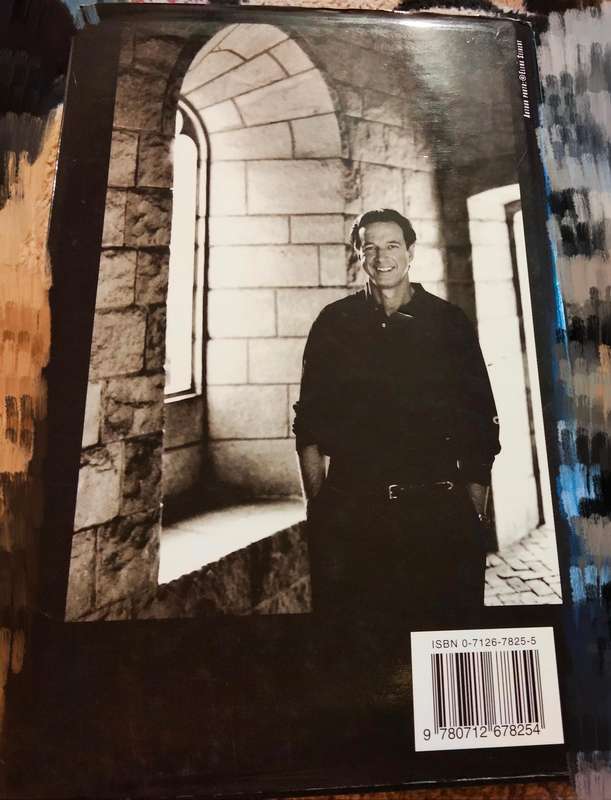 Book TIMELINE Michaebook Crichton PB1999 hardcover Pre-owned Pages 443 LOOK At My BUY NOW-NO WAITING