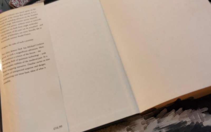 Book TIMELINE Michaebook Crichton PB1999 hardcover Pre-owned Pages 443 LOOK At My BUY NOW-NO WAITING