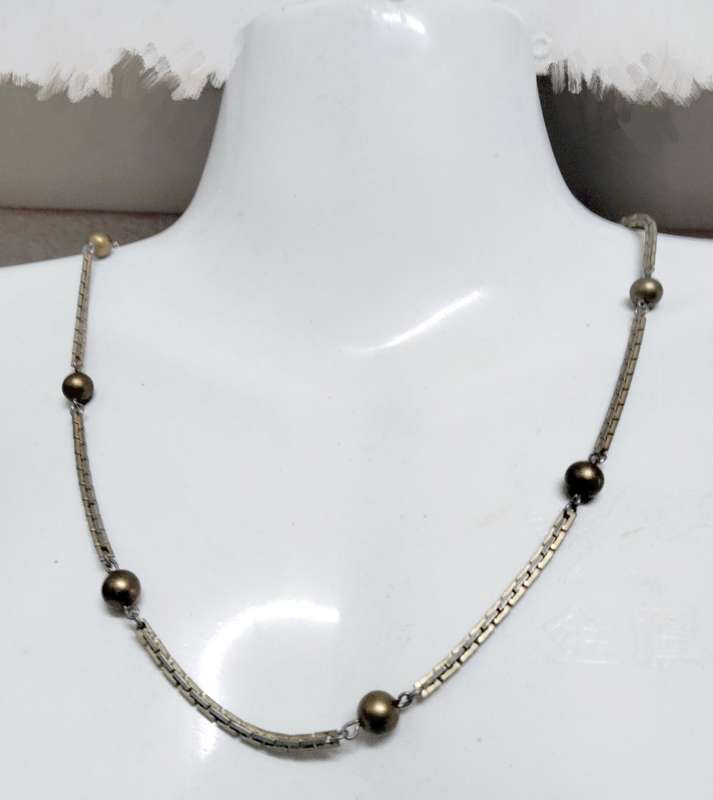 Necklace circa1950/6Os Chain Gold Metal links thin silver in middle links Gold balls spacers acrylic