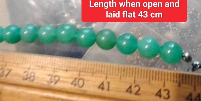 Necklace Green round Aventurine semi-precious gemstone lobster clasp silver tone metal