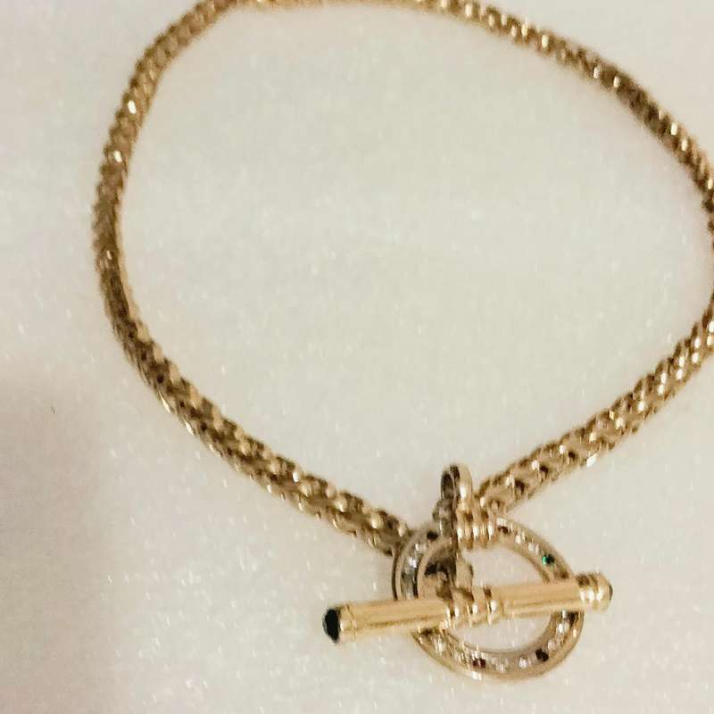 Celtic Style Circle Crystal Cross Bar Black Crystal Acrostic Word-Regards-Gold Tone belcher Chain