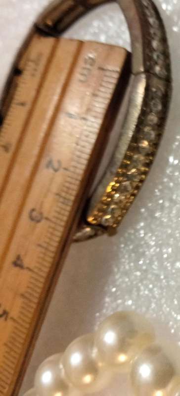 BRACELET 3 vintage stretch 1 Metal links crystal in middle+ 2 stretch elastic Faux pearls