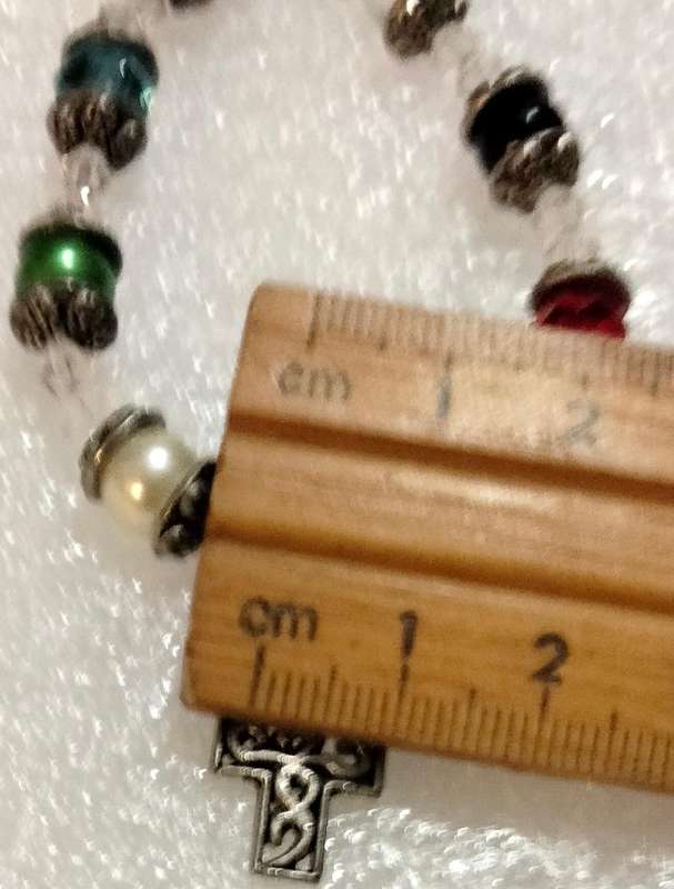 BRACELET 2- Metal stretch flowers middle Crystal+Toggle clasp glass beads+Cross+spacer silver tone