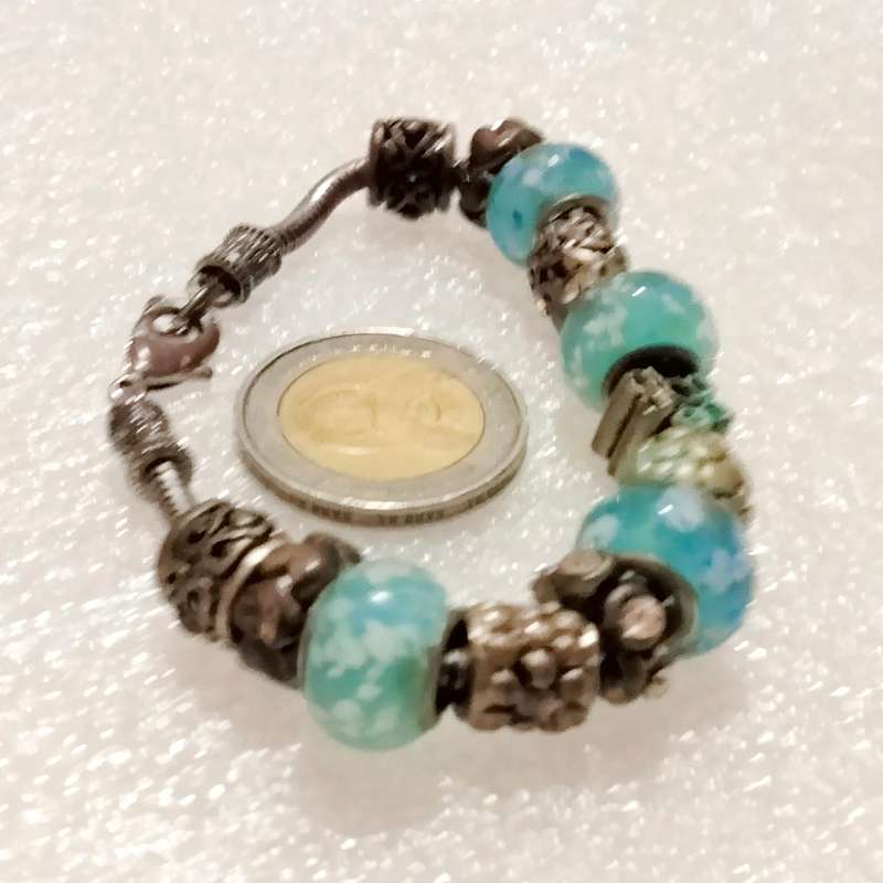 BRACELET Italian style 1 snake chain+ vintage charms and glass beads - silver tone metal core spacer