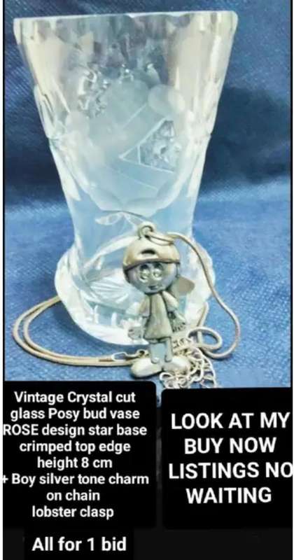 Crystal ROSE cut glass Posy bud Vase top rim-Crimped-Thumbie-Star base +Boy Silver tone Charm+ chain