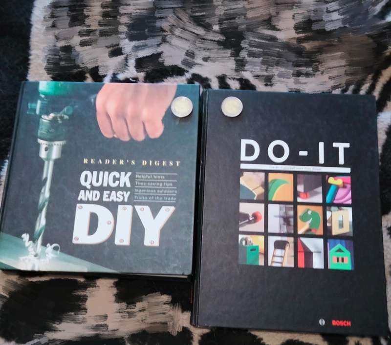 BOOKS 2- 1 DIY Readers Digest + Bosh DO IT hardcover  Pre-owned