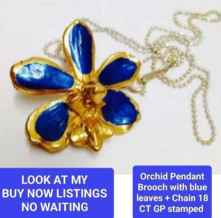 EXQUISITE - Orchid - Gold Blue trim Pendant Brooch +Chain stamped 18 k GP on Link Vintage Singapore
