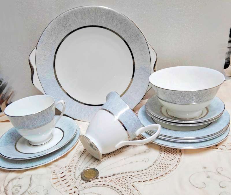 Royal Albert 11 pieces VINTAGE  MIRROR Silver + white- LOOK AT MY BUY NOW LISTINGS NO WAITING