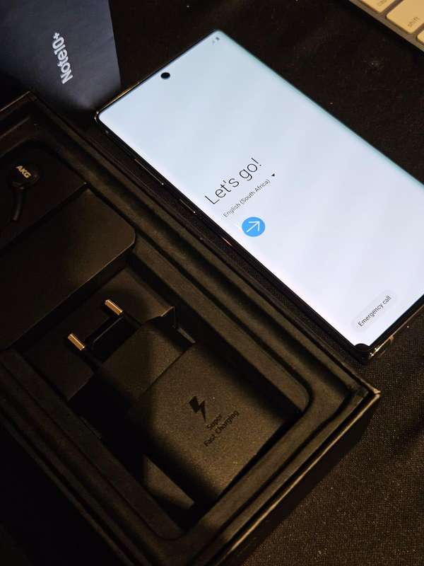 Samsung Galaxy Note10+ 256GB Dual SIM Aura Glow (Images of Device Attached)