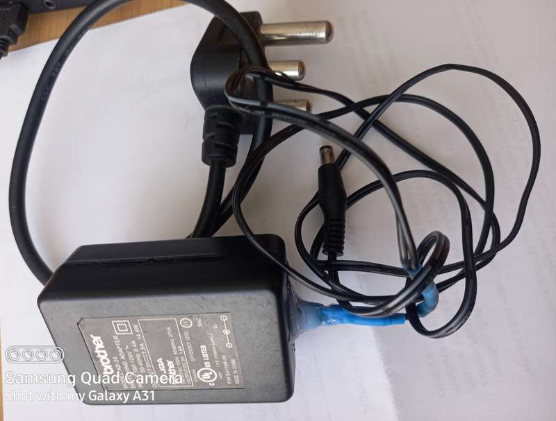 Brother PT-2700 Desktop Labelling System plus 3x tapes