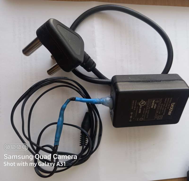 Brother PT-2700 Desktop Labelling System plus 3x tapes