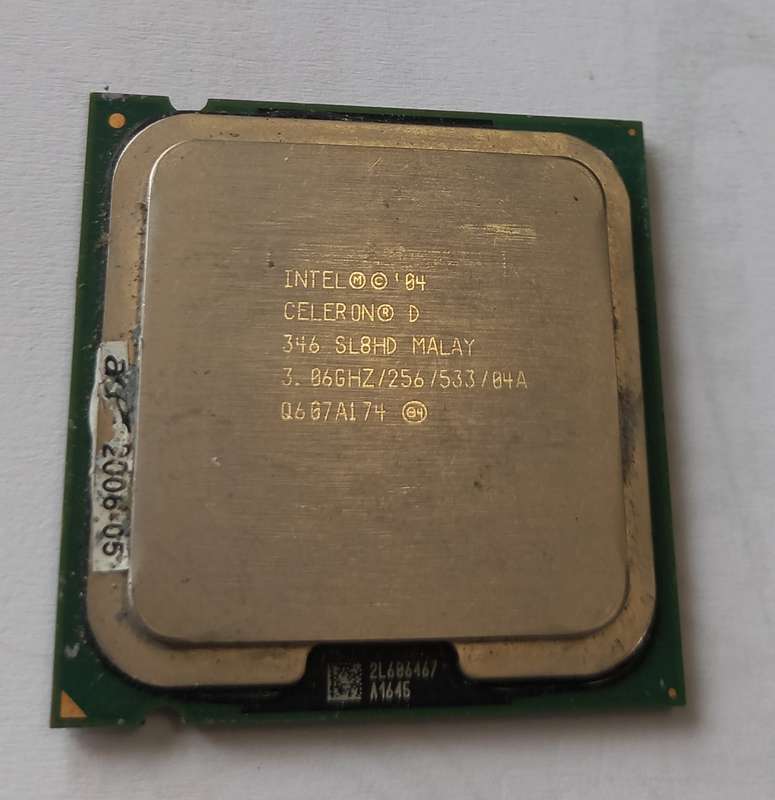 Bargain  working CPUs set of 7