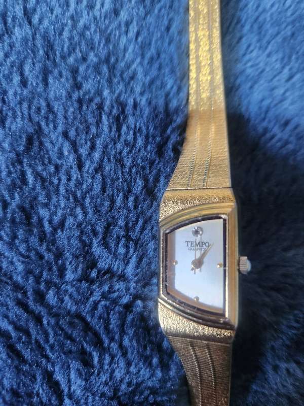 Tempo ladies watch
