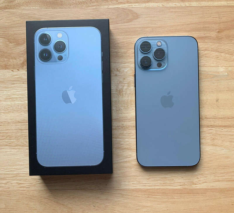 Apple bundle - iPhone, AirPods Pro 2, Apple TV