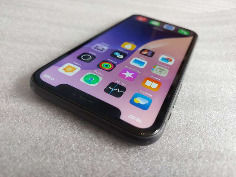 IPHONE 11 - 128GB - BLACK