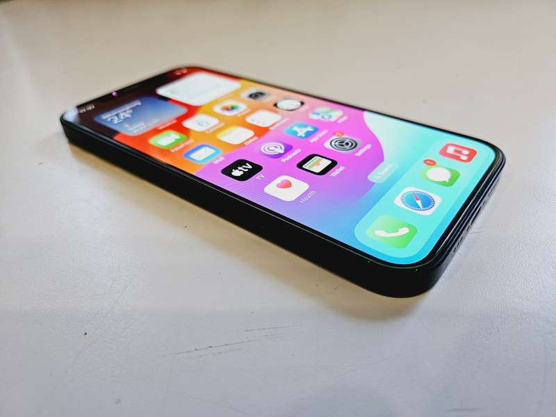 APPLE IPHONE 12 - 128GB - BLACK